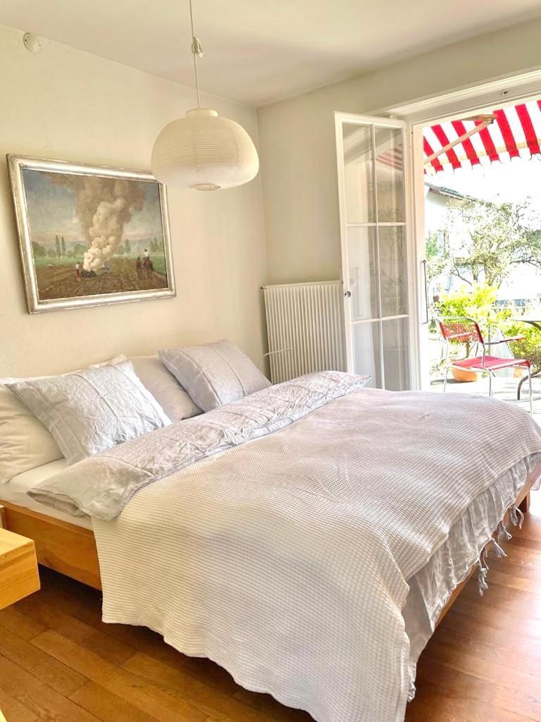 Au Jardin Bed and Breakfast Zuchwil Buitenkant foto
